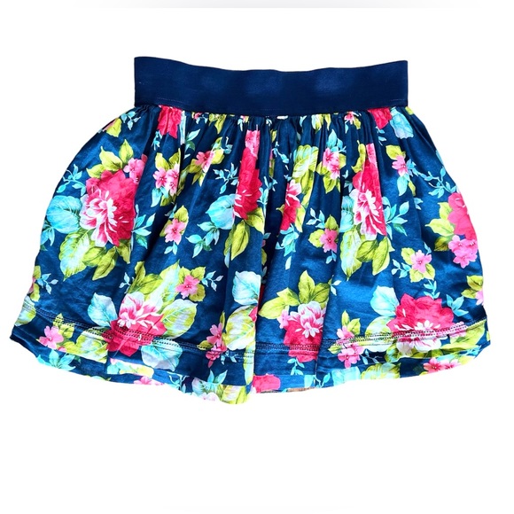 Abercrombie & Fitch Navy Floral Mini Skirt 100% Cotton Size Medium - Picture 1 of 8